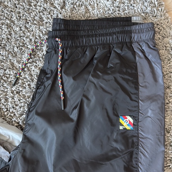 Peloton Mesh Sweatsuit - Picture 7 of 7